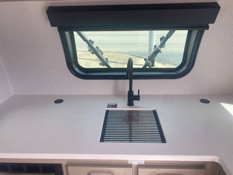 2025 Flagstaff E-PRO 20FK