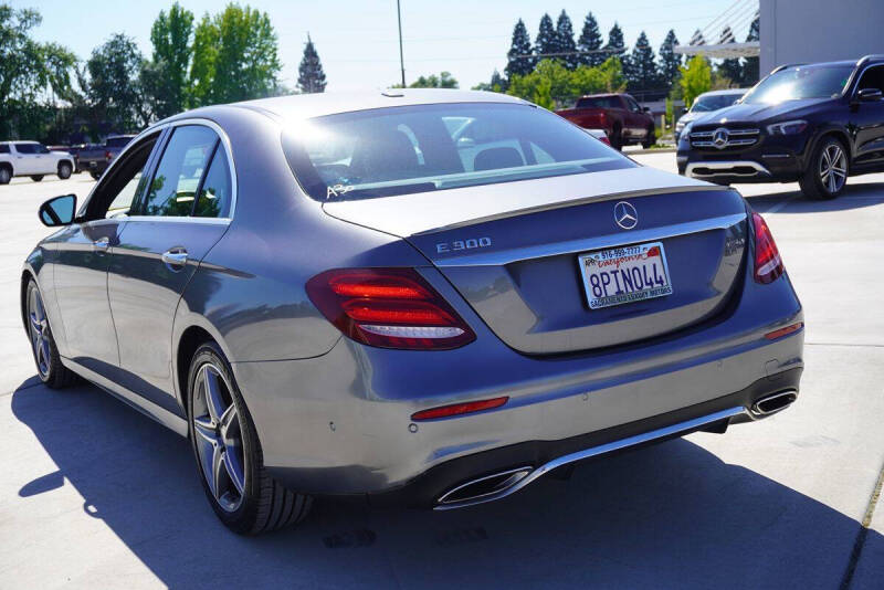 2017 Mercedes-Benz E-Class E 300