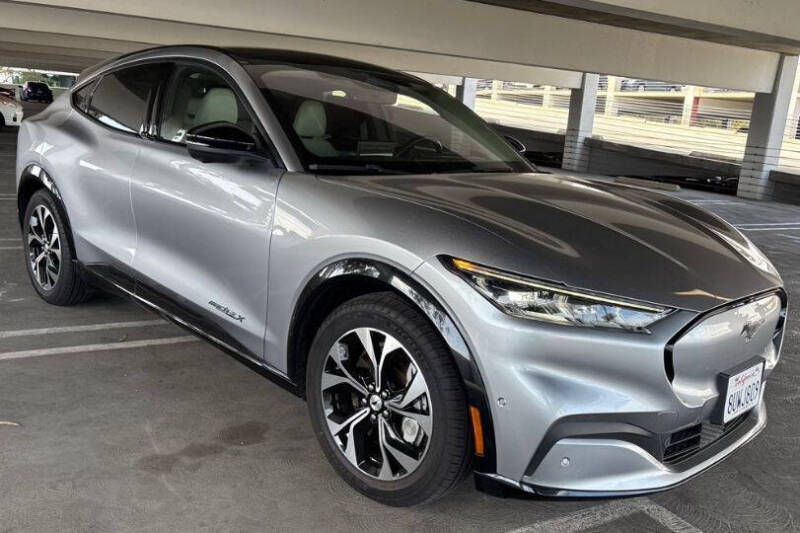 2021 Ford Mustang Mach-E Premium