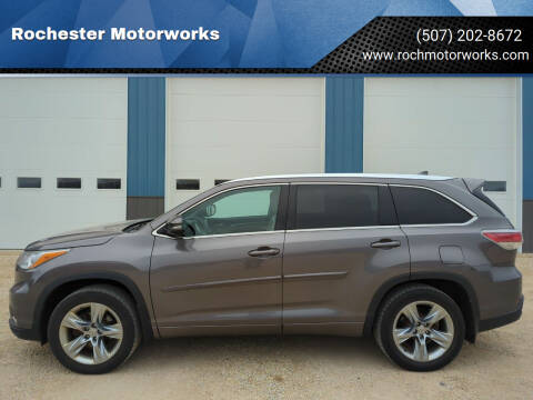 2015 Toyota Highlander for sale at Rochester Motorworks in Rochester MN