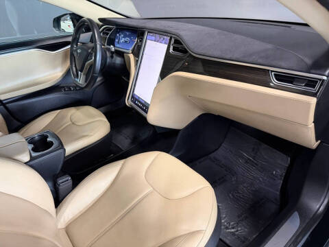 2013 Tesla Model S