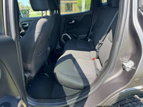 2017 Jeep Renegade Altitude