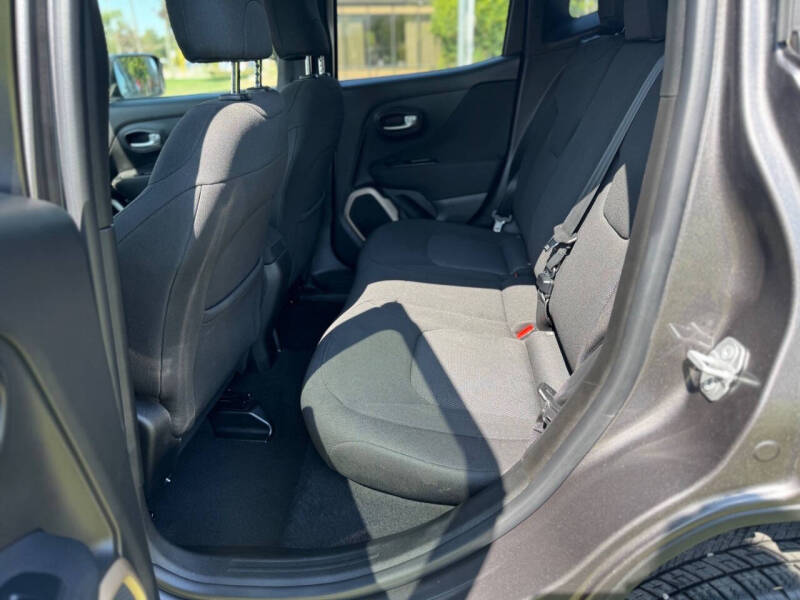 2017 Jeep Renegade Altitude