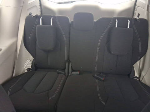 2021 Chrysler Voyager LX