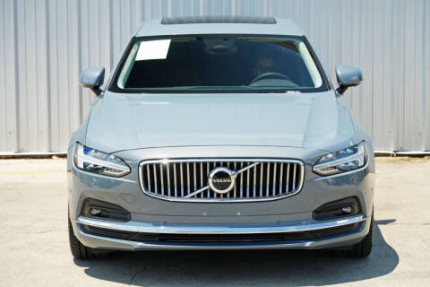 2023 Volvo S90 B6 Plus