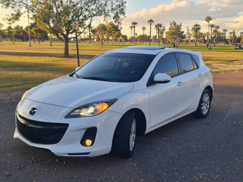 2013 Mazda MAZDA3 i Grand Touring