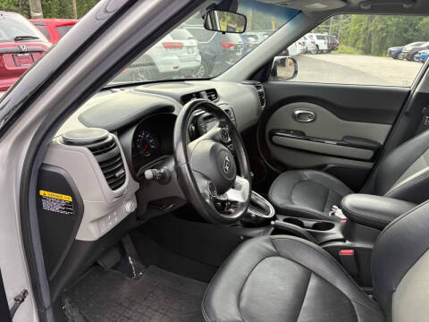 2019 Kia Soul +