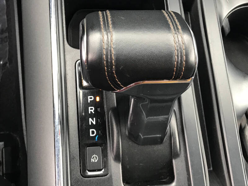 2022 Ford F-150 Lightning Lariat