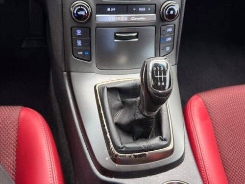 2013 Hyundai Genesis Coupe 2.0T R-Spec