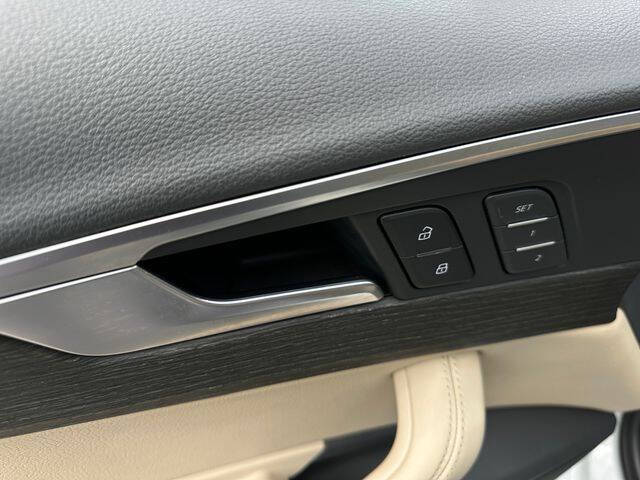 2019 Audi A4 Premium Plus 40 TFSI