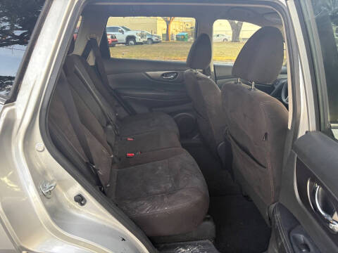 2015 Nissan Rogue SV