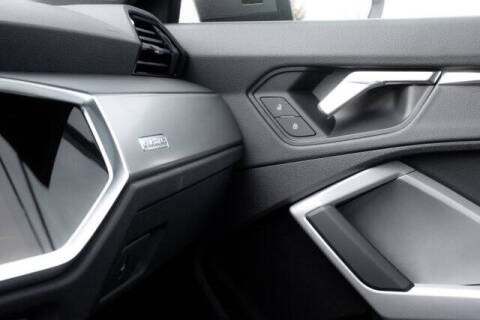 2025 Audi Q3 quattro S line Premium 45 TFSI