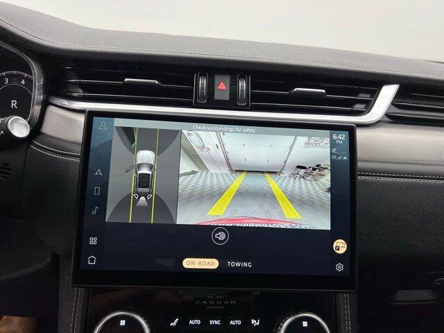 2024 Jaguar F-PACE P250 R-Dynamic S