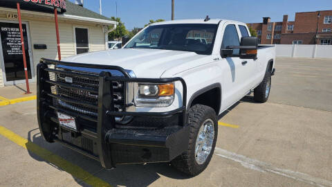 2017 GMC Sierra 2500HD for sale at DICK'S MOTOR CO INC in Grand Island NE