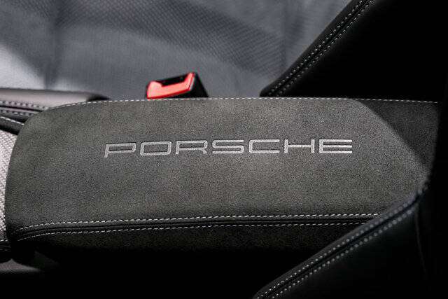 2024 Porsche 718 Boxster Spyder RS