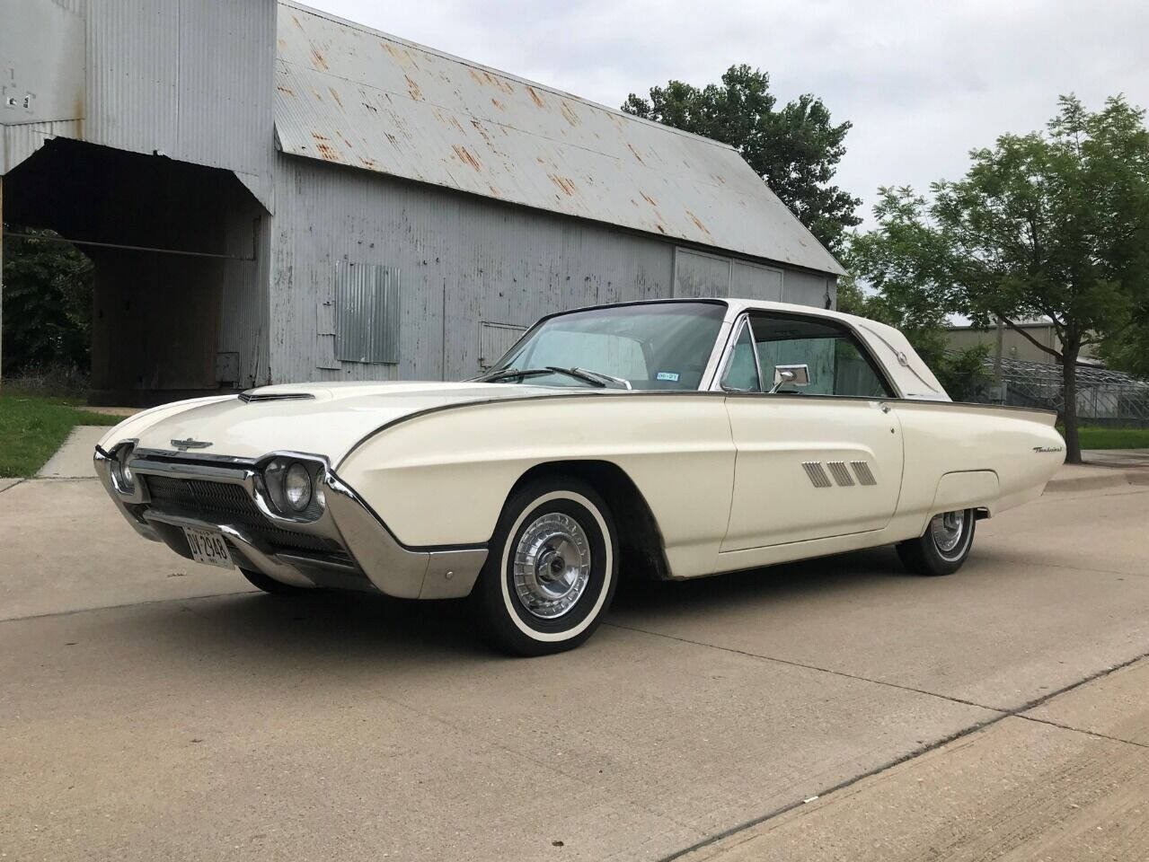 1963 ford thunderbird coupe