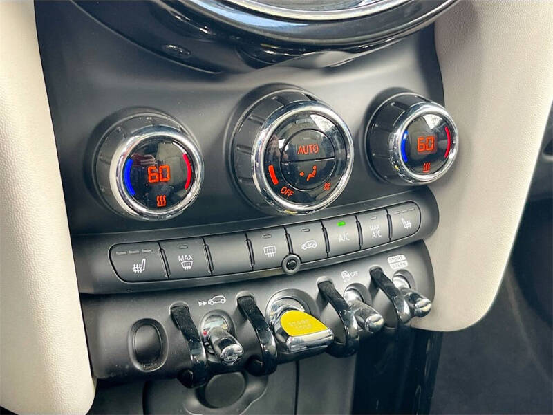 2023 MINI Hardtop 2 Door Cooper SE