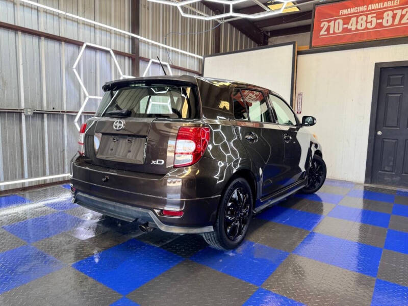 2011 Scion xD Release Series 3.0