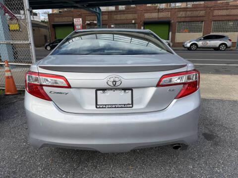 2013 Toyota Camry SE