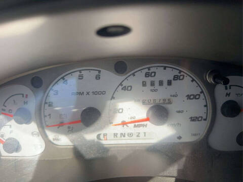 2003 Ford Explorer Sport Trac XLT