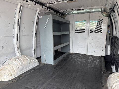 2020 GMC Savana 2500