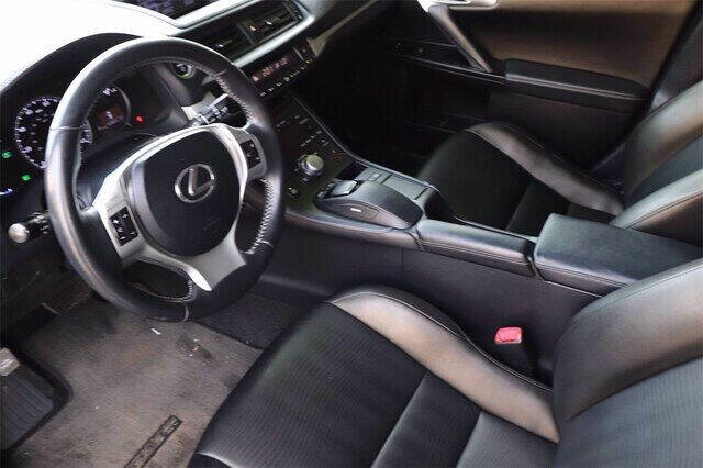 2013 Lexus CT 200h