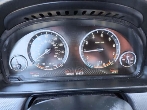 2015 BMW 5 Series 528i