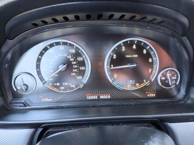 2015 BMW 5 Series 528i