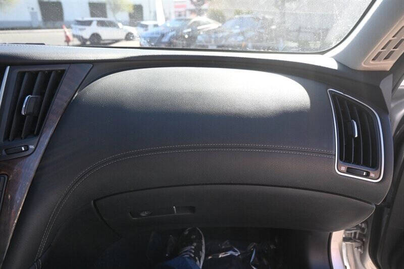 2018 Infiniti Q50 3.0T Luxe