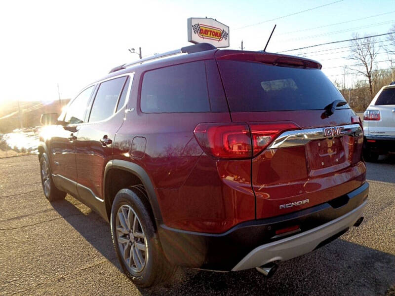 2017 GMC Acadia SLE-2