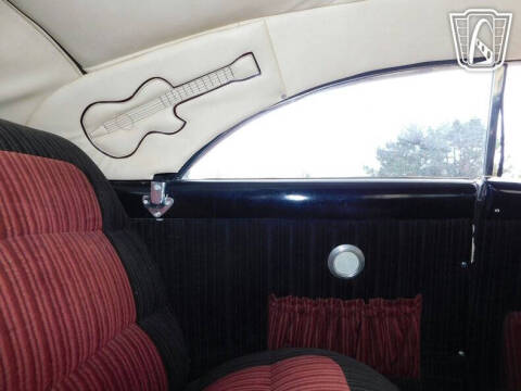 1950 Ford Deluxe
