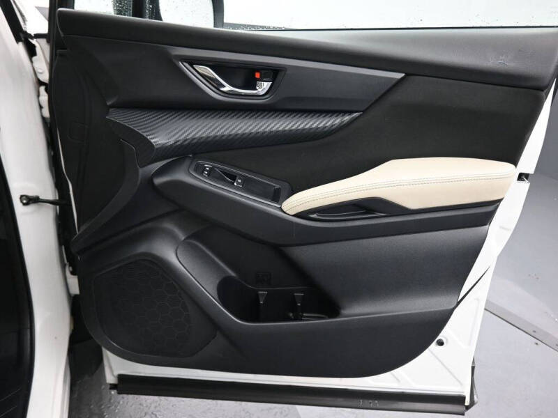 2023 Subaru Ascent Premium 8-Passenger