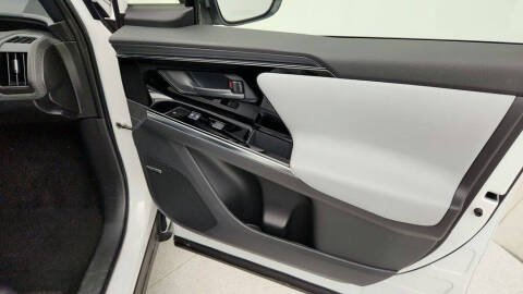 2023 Subaru Solterra Limited