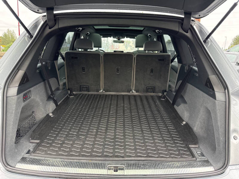 2019 Audi Q7 quattro Prestige 55 TFSI