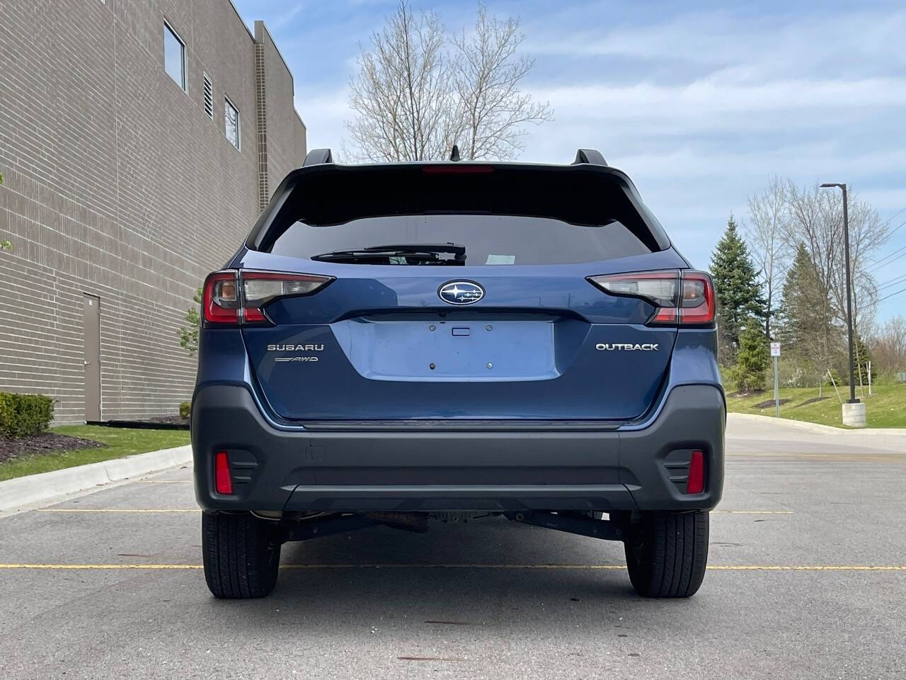 2022 Subaru Outback for sale at Phoenix Motor Co in Romulus, MI