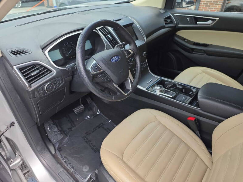 2019 Ford Edge SEL
