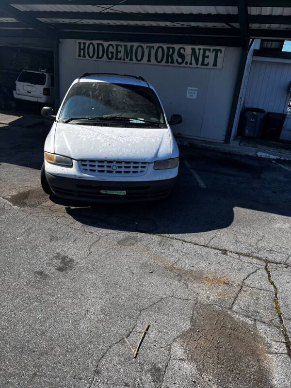1998 Plymouth Grand Voyager for sale at HODGE MOTORS in Bristol TN