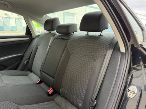 2013 Volkswagen Passat S PZEV