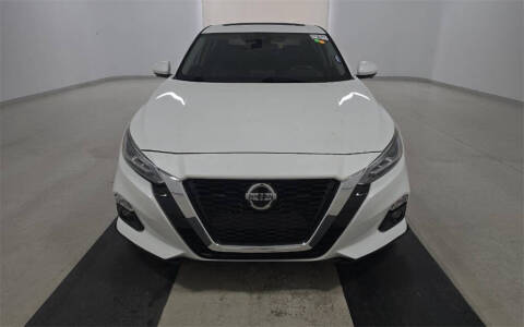 2020 Nissan Altima 2.0 Platinum