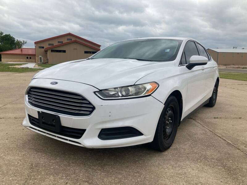 2013 Ford Fusion for sale at Empire Auto Remarketing in Shawnee OK