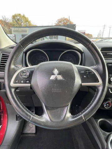 2015 Mitsubishi Outlander Sport 2.4 ES