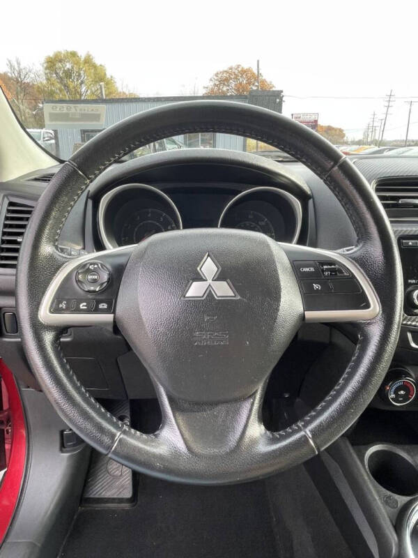 2015 Mitsubishi Outlander Sport 2.4 ES