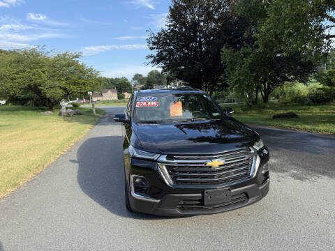 2023 Chevrolet Traverse LT Leather