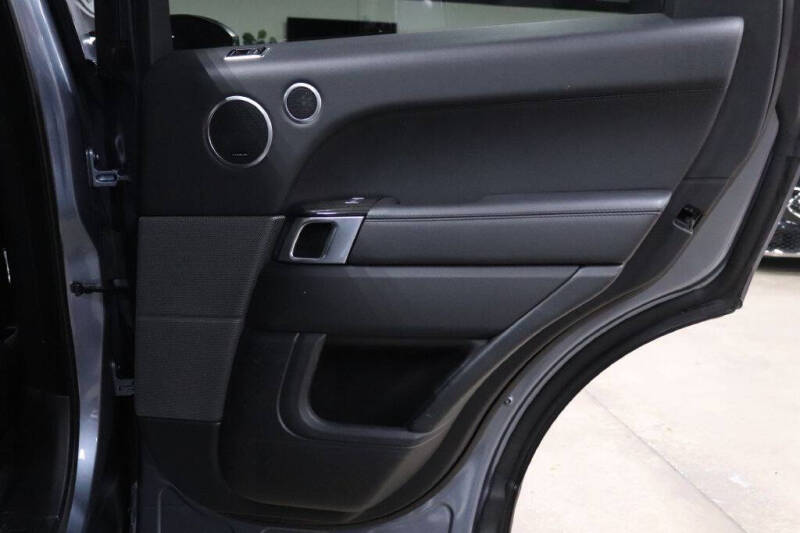 2019 Land Rover Range Rover Sport SE