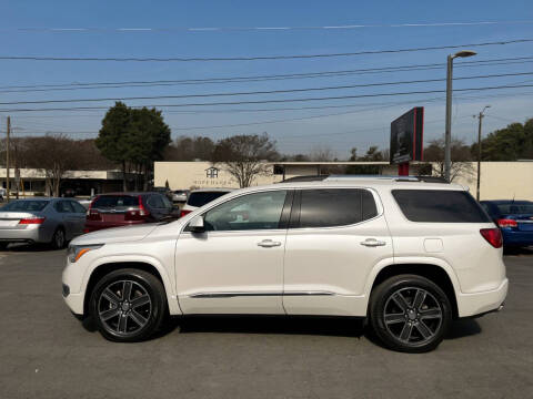 2017 GMC Acadia Denali
