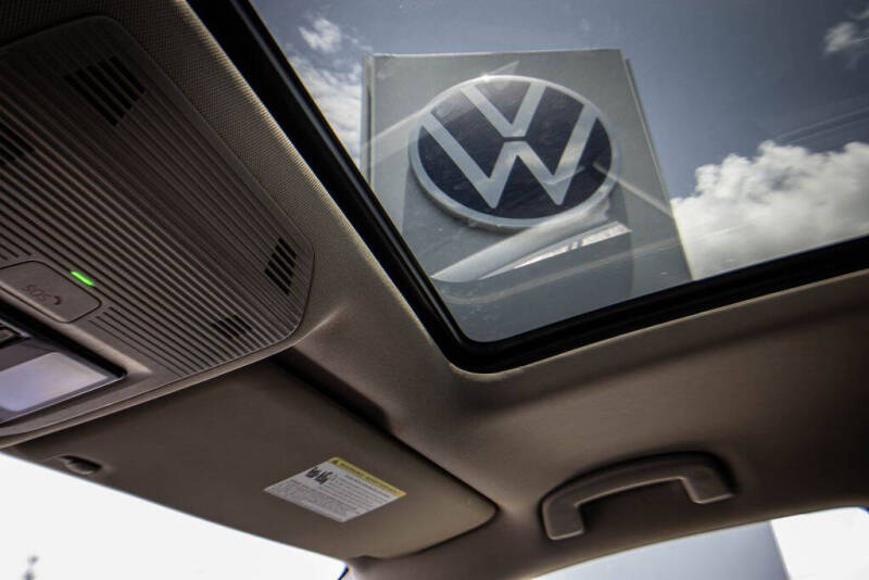 2024 Volkswagen Atlas Peak Edition SEL 4Motion