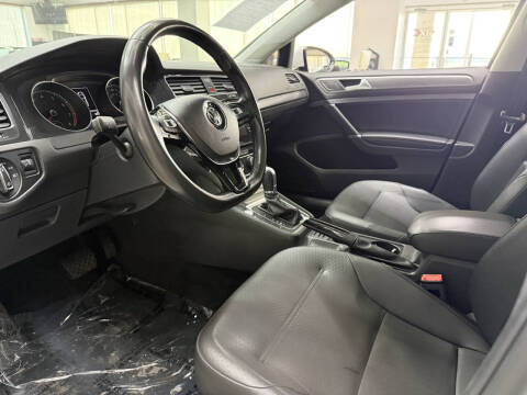 2018 Volkswagen Golf