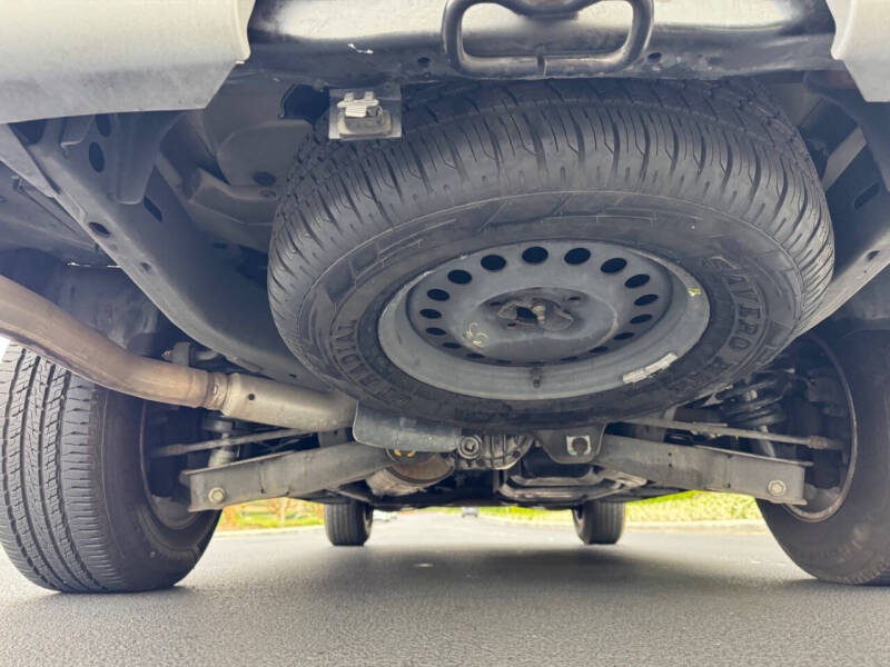 2002 Ford Explorer XLS