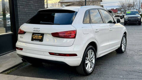 2017 Audi Q3 2.0T Premium