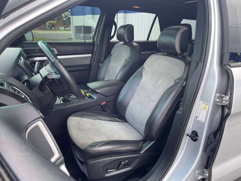 2017 Ford Explorer XLT